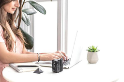 Le bien-être sur le lieu de travail : Transformez votre bureau en espace sacré