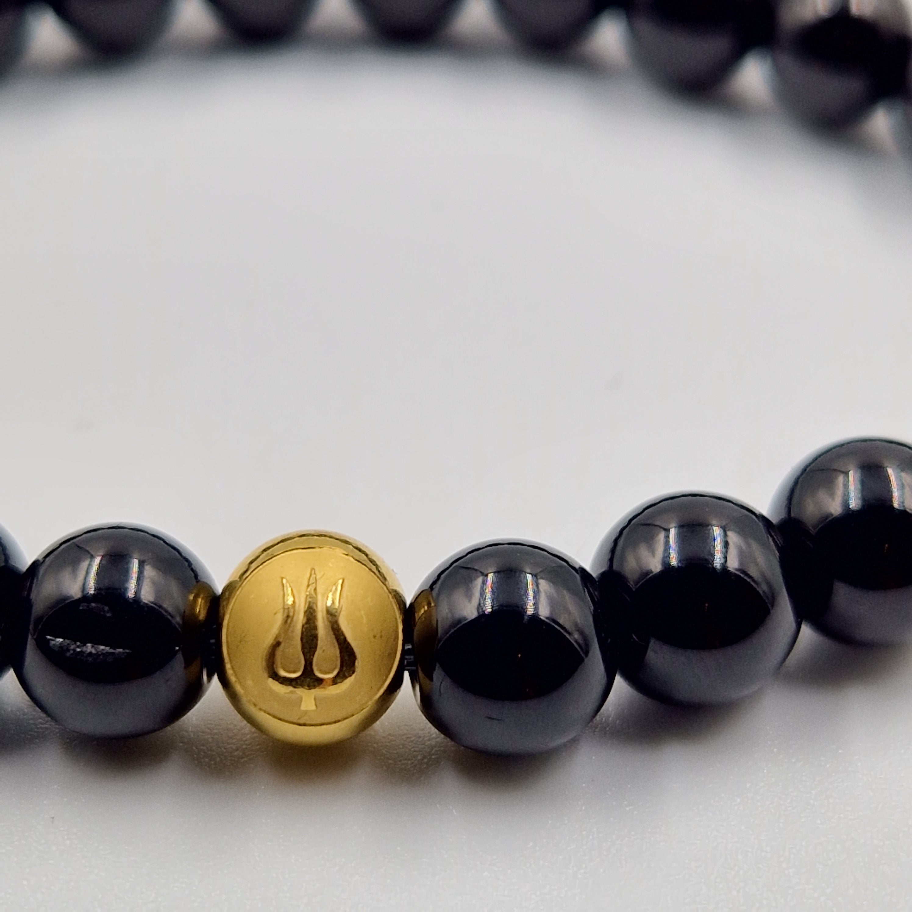 Achat Collier Mala Pierre de lave 7 Chakras 108 perles 6 mm en gros Achat Collier Mala Pierre de lave 7 Chakras 108 perles 6 mm en gros